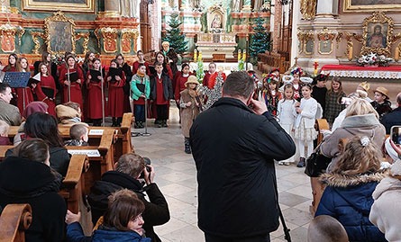 XIV Powiatowy Konkurs Kolęd i Pastorałek