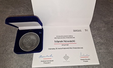 Odznaka 35-lecia Krajowej Izby Gospodarczej